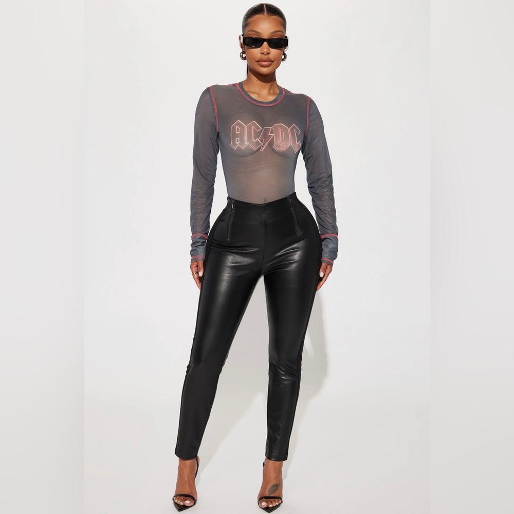 FAUX LEATHER LEGGINGS